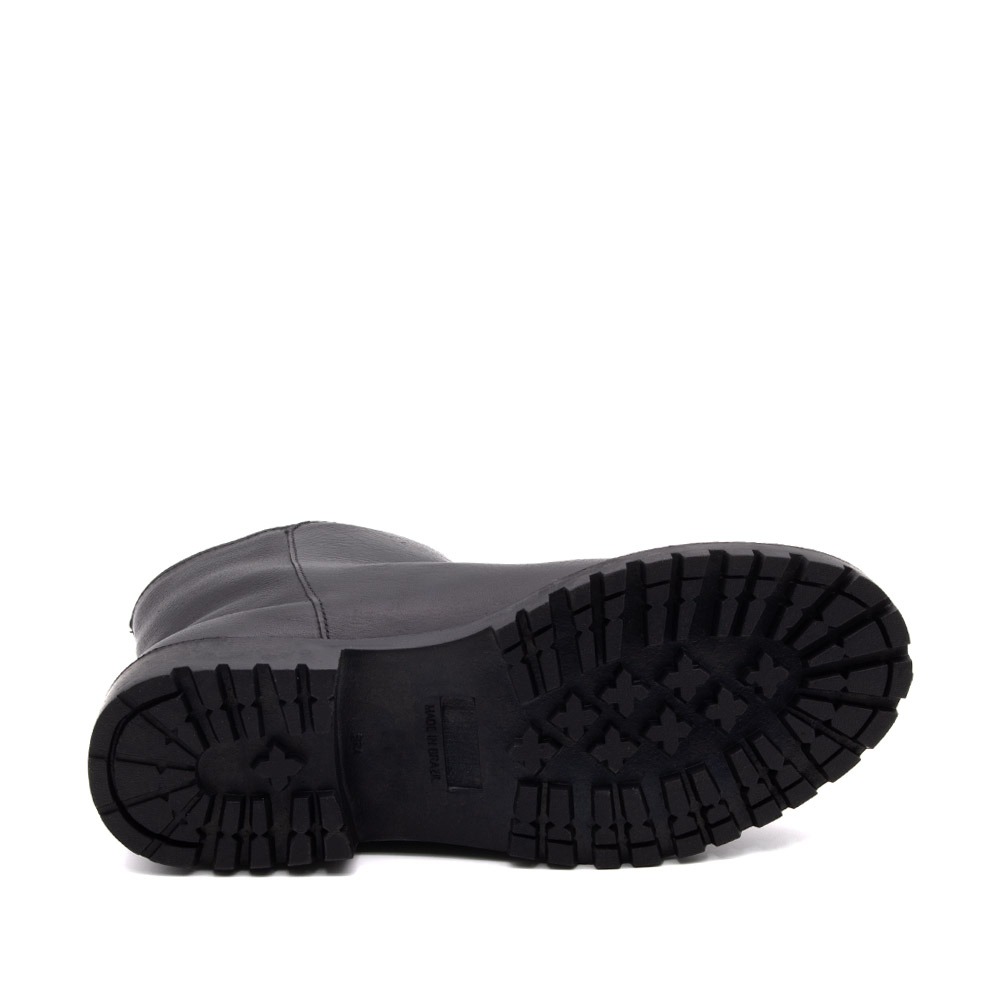 Bota Celine Cano Baixo em Couro Alfa Preta - 4872AP Bota Celine Cano Baixo em Couro Alfa Preta - 4872AP