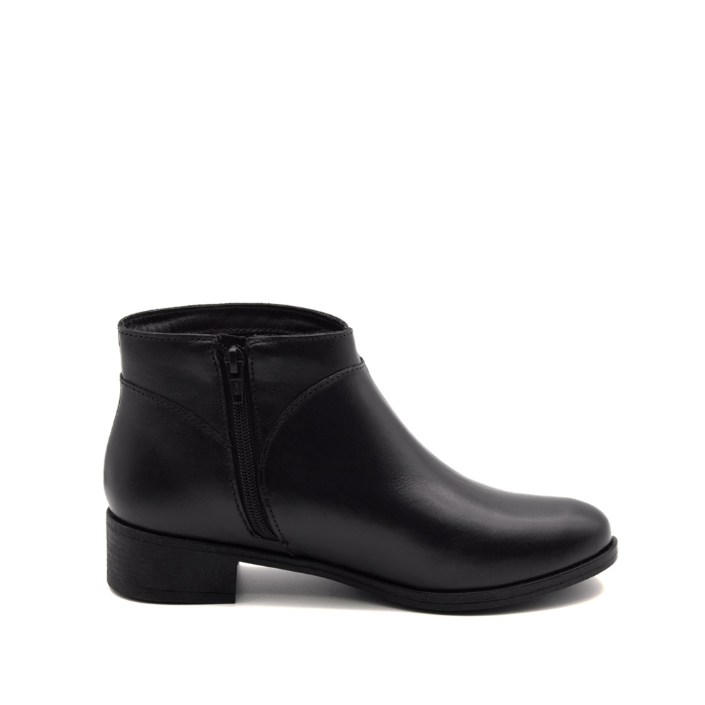 Bota Essenza Cano Baixo em Couro Bravvo Preta - 4330BP