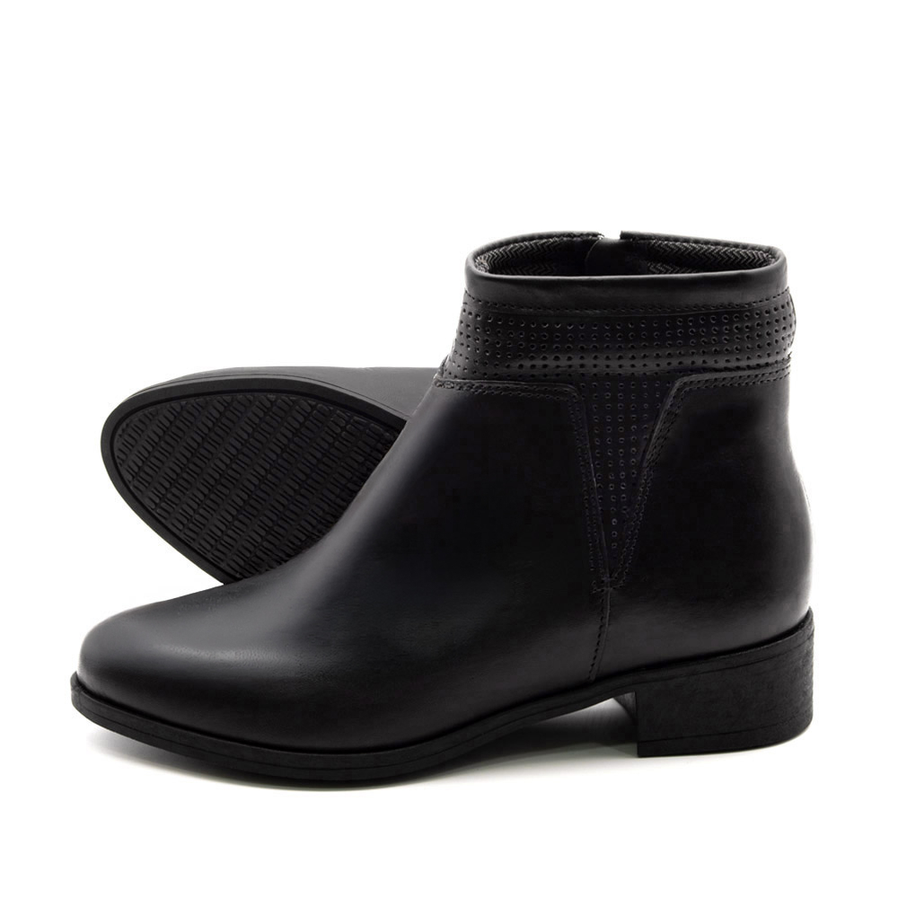 Bota Essenza Cano Baixo em Couro Bravvo Preta - 4335BP