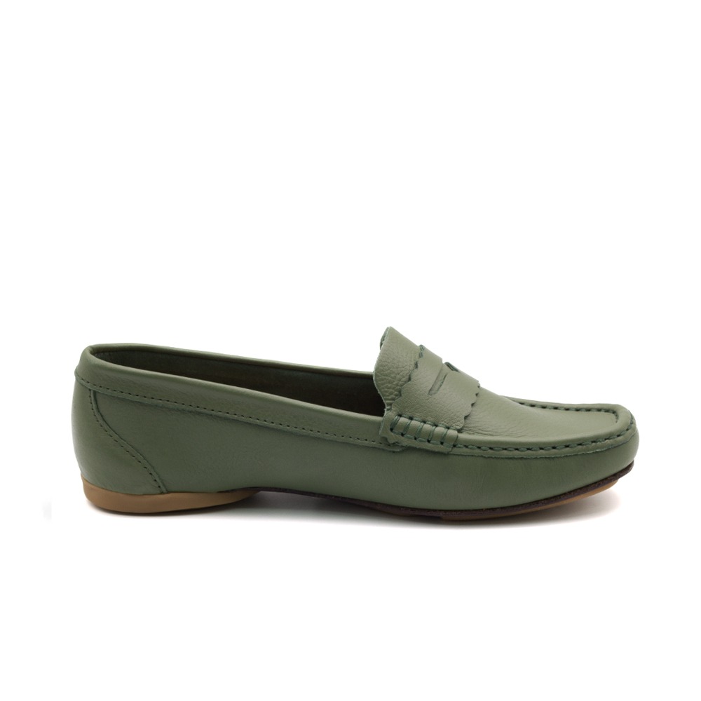 Mocassim Feminino Soleil em Couro Alfa Militar - 45028AM Mocassim Feminino Soleil em Couro Alfa Militar - 45028AM