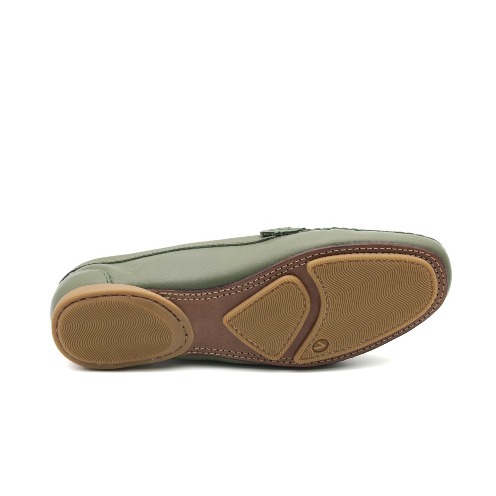 Mocassim Feminino Soleil em Couro Alfa Militar - 45029AM Mocassim Feminino Soleil em Couro Alfa Militar - 45029AM