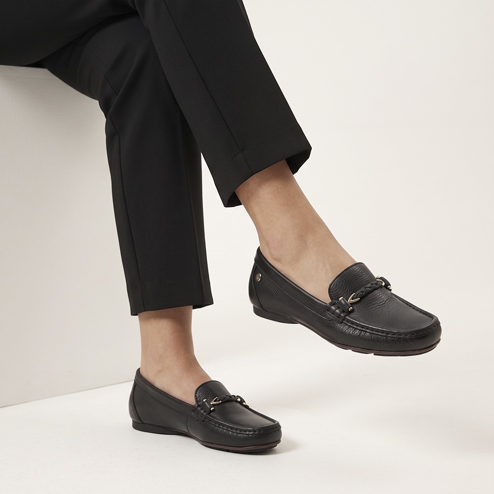 Mocassim Feminino Soleil em Couro Alfa Preto - 45011APR Mocassim Feminino Soleil em Couro Alfa Preto - 45011APR