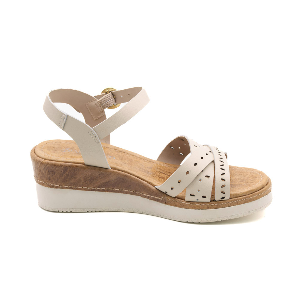 Sandália Anabela Bella em Couro Alfa Off White - 19130AO Sandália Anabela Bella em Couro Alfa Off White - 19130AO