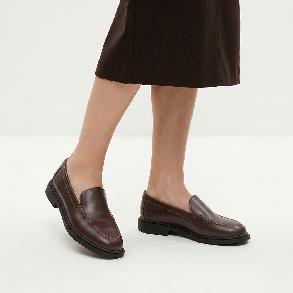 Sapato Feminino Loafer em Couro Box Marrom - 3900BM