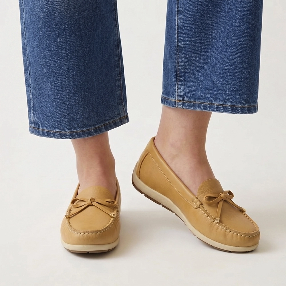 Mocassim Feminino Julia em Couro Alfa Mel - 47016AM Mocassim Feminino Julia em Couro Alfa Mel - 47016AM