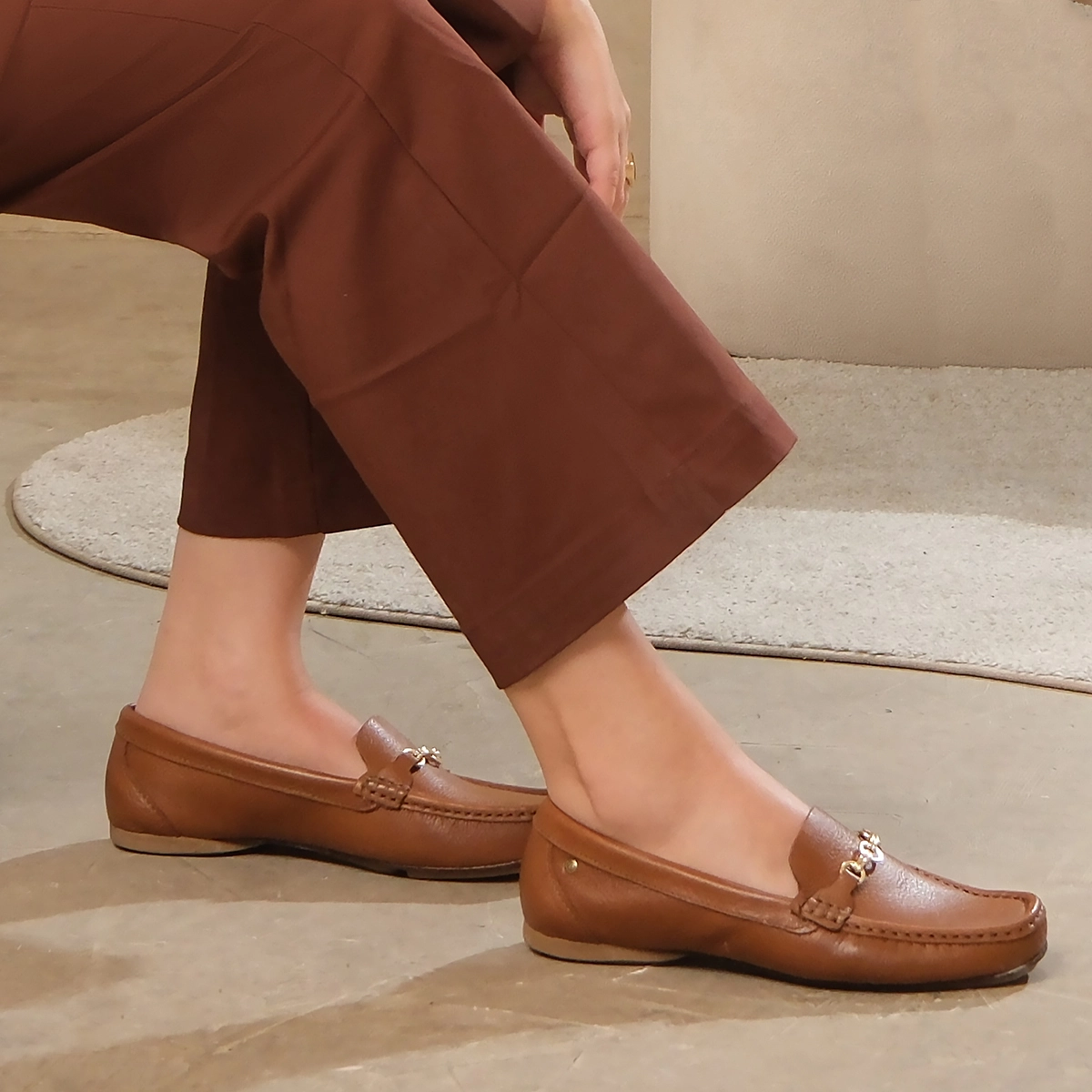 Mocassim Feminino Soleil em Couro Alfa Caramelo - 45018AC