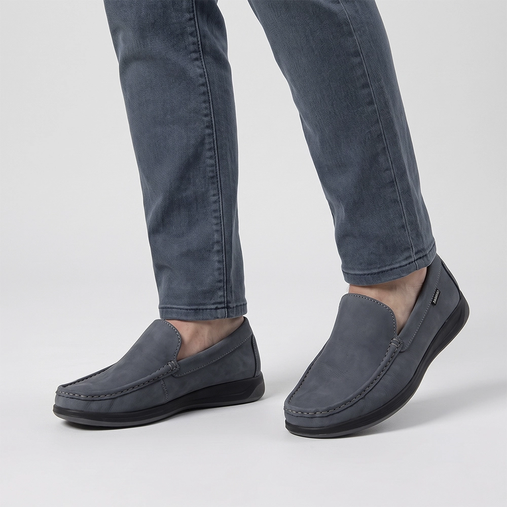 Mocassim Masculino Code em Couro Nobuck Cinza - 9335NC Mocassim Masculino Code em Couro Nobuck Cinza - 9335NC