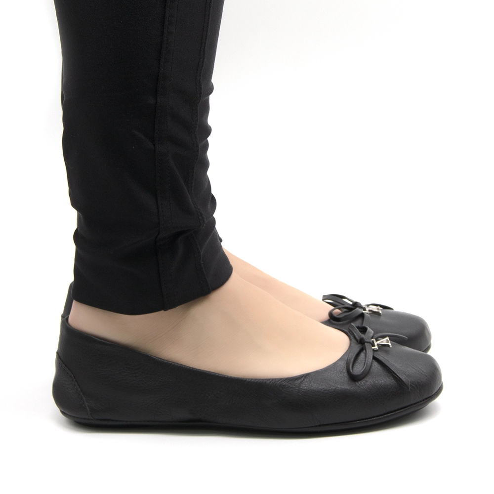 Sapatilha Feminina Cora em Couro Alfa Preto - 1352AP