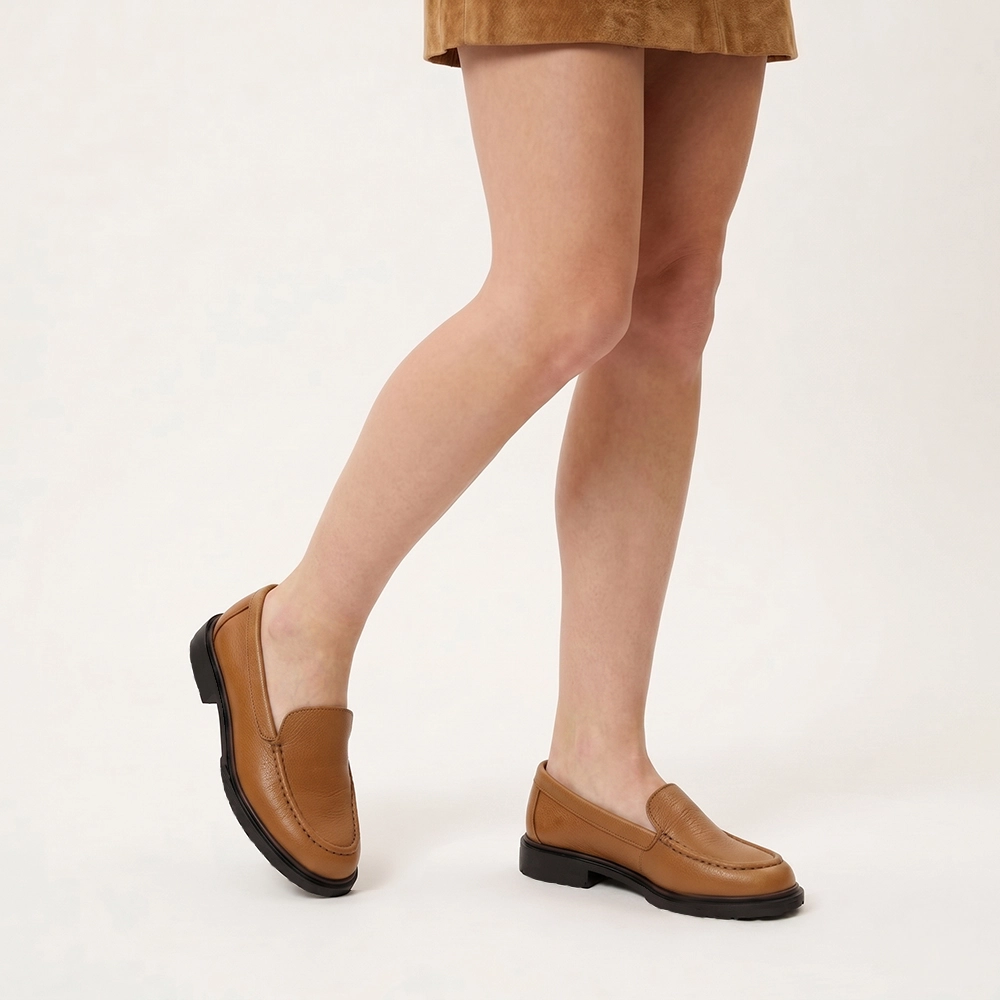 Sapato Feminino Loafer em Couro Alfa Camel - 3900AC
